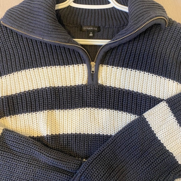 dynamite 1/4 zip - Picture 4 of 5